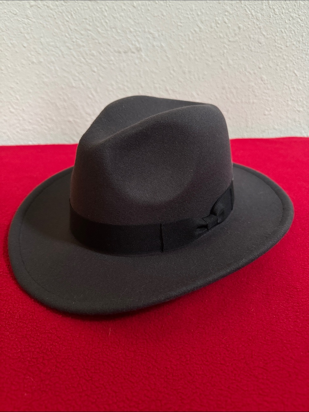New Classic Felt Fedora Hat in Dark Gray Indiana Jones Style Halloween Fall
